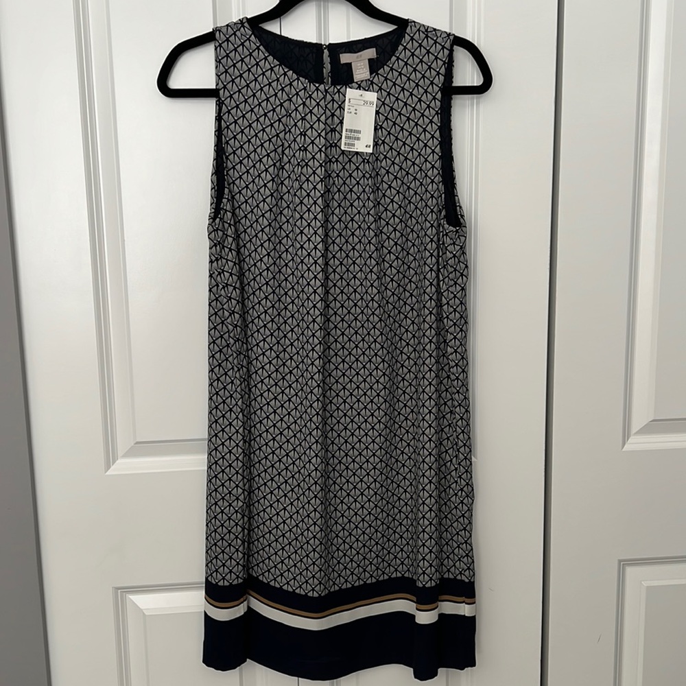 NWT H&M Dress. Size 10.